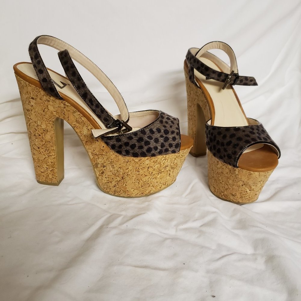 Pretty animal print & cork platform sandals Sz.8
